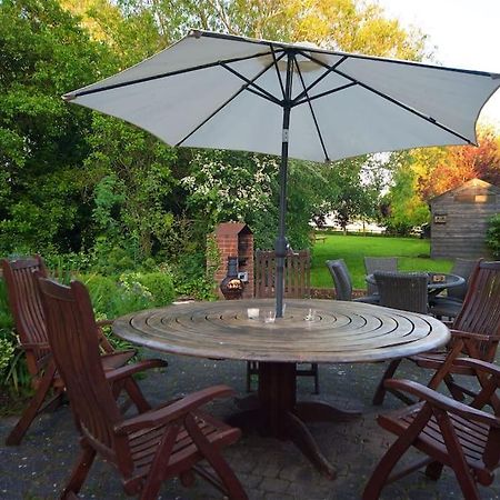 Stunning Barn Conversion Ideal For Large Families Bildeston Экстерьер фото