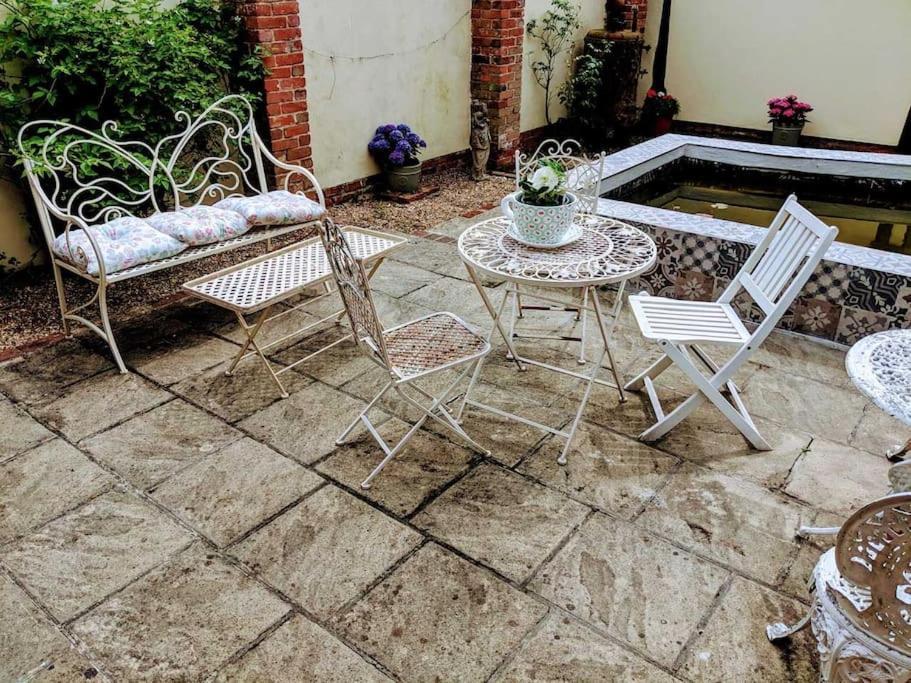 Stunning Barn Conversion Ideal For Large Families Bildeston Экстерьер фото
