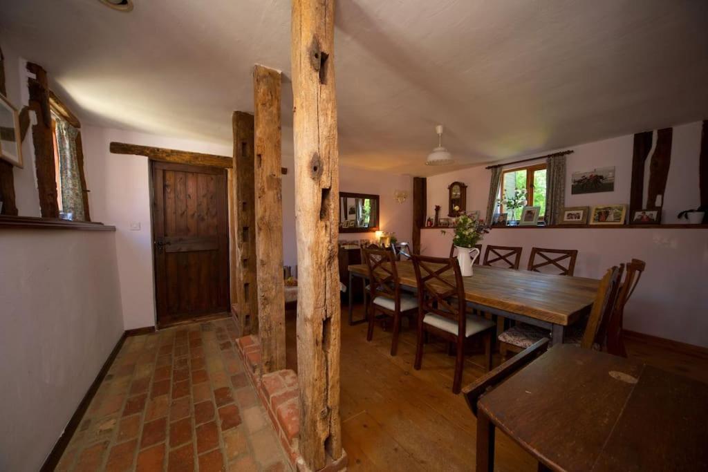 Stunning Barn Conversion Ideal For Large Families Bildeston Экстерьер фото