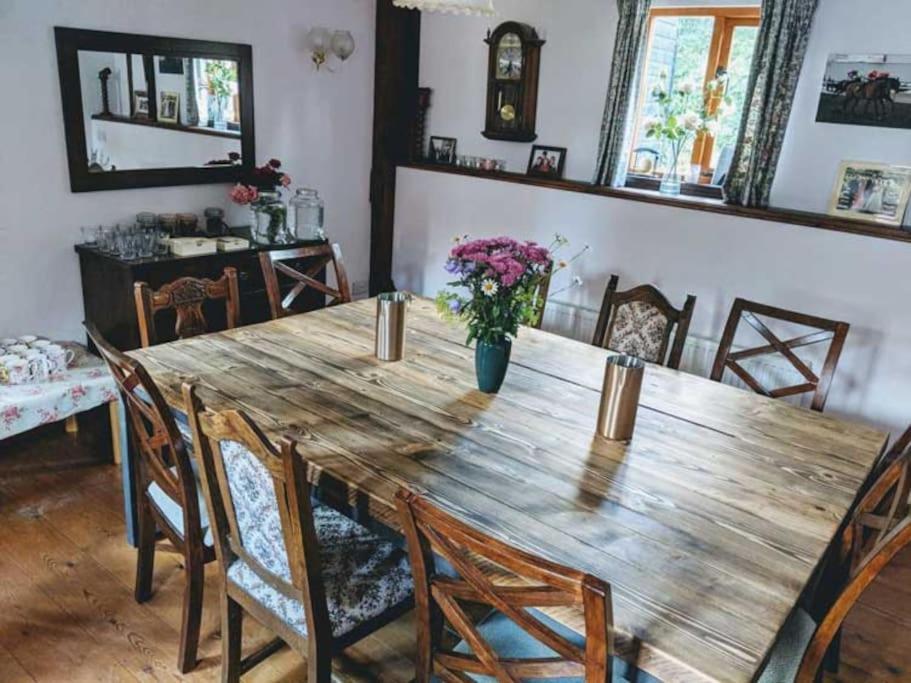 Stunning Barn Conversion Ideal For Large Families Bildeston Экстерьер фото