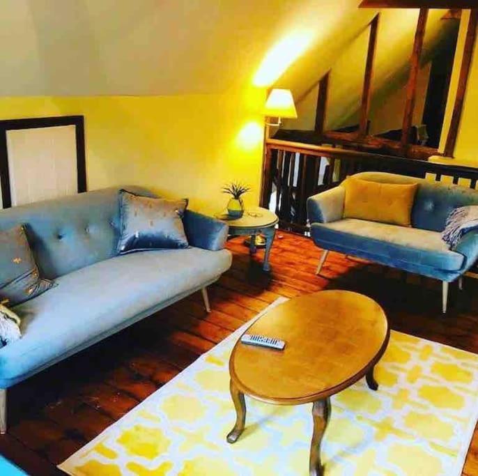 Stunning Barn Conversion Ideal For Large Families Bildeston Экстерьер фото